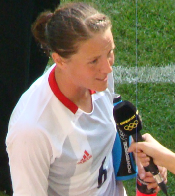 Englische Star-Verteidigerin Casey Stoney outet sich