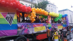 Vienna Pride Parade, Wagen HoSi Wien, © Larissa